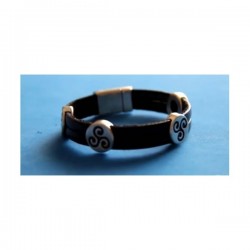 PULSEIRA CUATRO TRISKELES