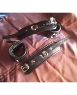 PUNHO E TORNOZELO PADDED PRETO