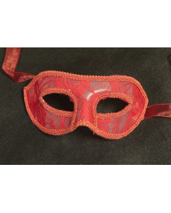 MASCARA RIGIDO VERMELHO